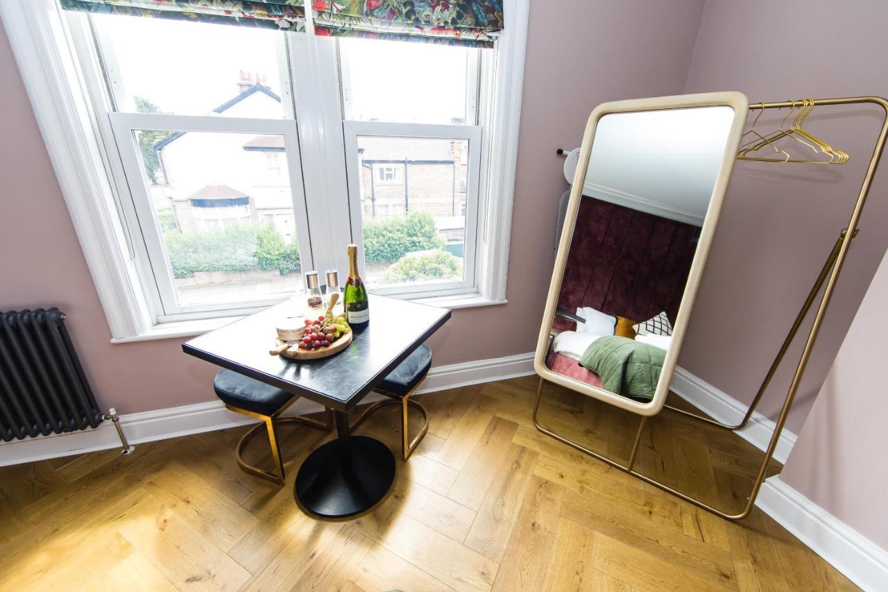 Dragon Villas - Luxury Studios&Apartments Harrogate Exterior foto
